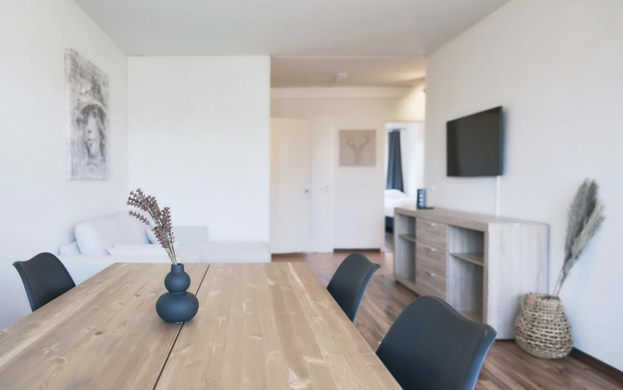Norden Homes Turku 2-Bedroom Nordic Apartment Bagian luar foto
